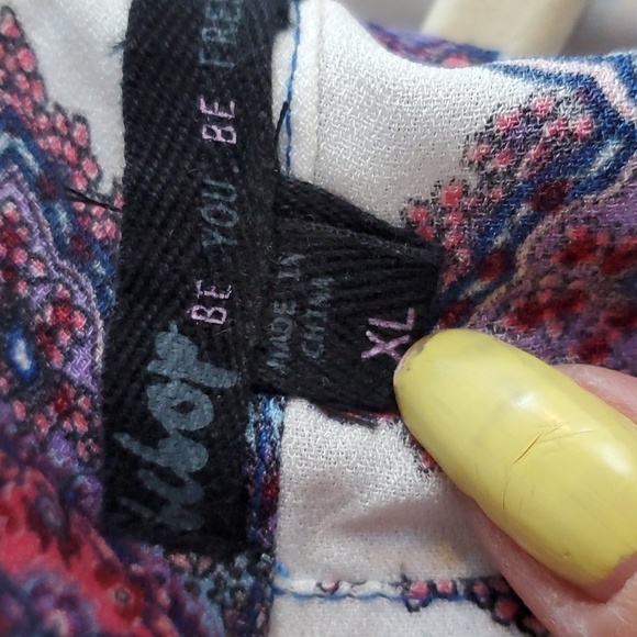 Be you Be Free- Womens White/Purple Floral Print Romper Open Back Boho Sz.XL - Picture 4 of 4